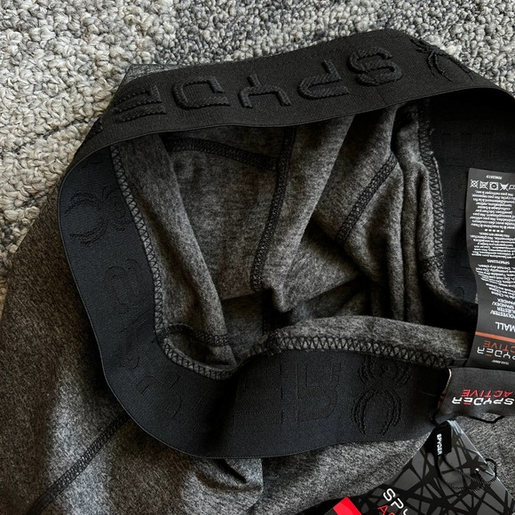 NEW Spyder Active Gray Colorblock Quick Dry Leggings Men's Size Small - Picture 2 of 6